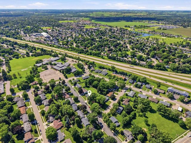146 W Macarthur Street, Sun Prairie, WI 53590