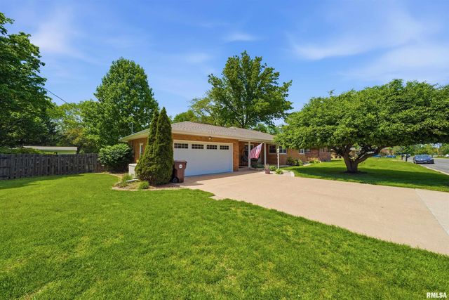 149 JAY Avenue, Morton, IL 61550