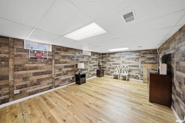 149 JAY Avenue, Morton, IL 61550
