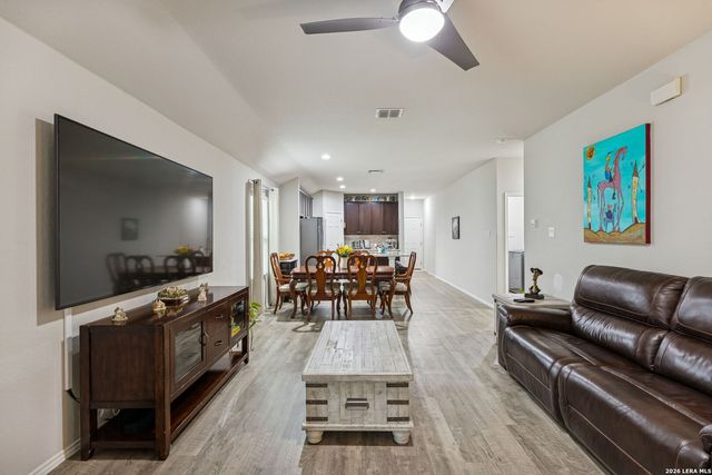 2026 Rhesus Vw, San Antonio, TX 78245