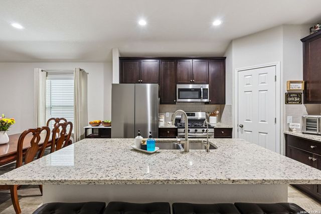 2026 Rhesus Vw, San Antonio, TX 78245