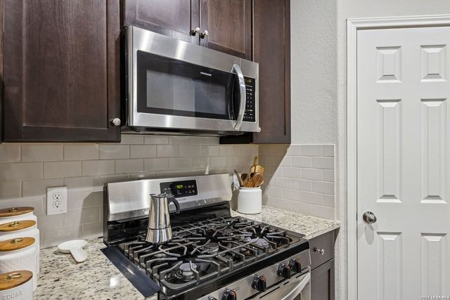 2026 Rhesus Vw, San Antonio, TX 78245