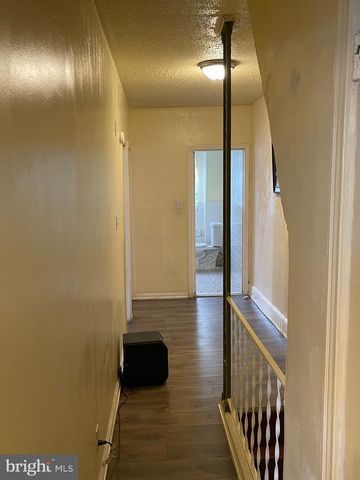 106 CHESTER PIKE, Darby, PA 19023