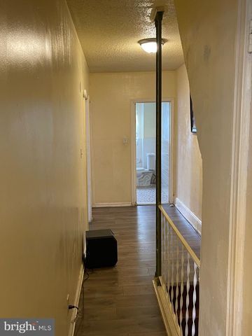 106 CHESTER PIKE, Darby, PA 19023