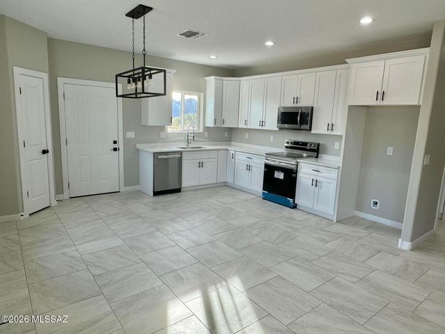 427 Cancun Court, Rio Rico, AZ 85648