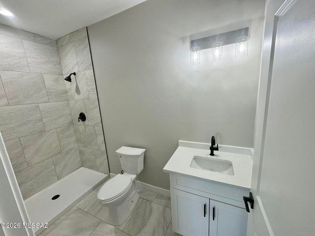 427 Cancun Court, Rio Rico, AZ 85648