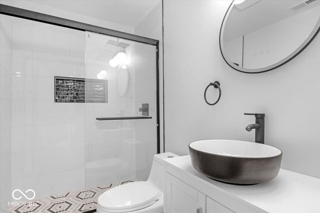 4513 Caroline Avenue, Indianapolis, IN 46205