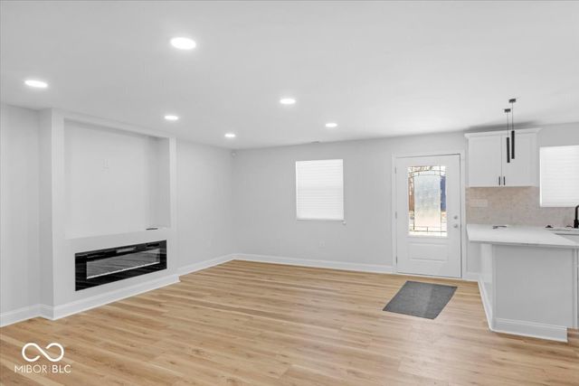 4513 Caroline Avenue, Indianapolis, IN 46205