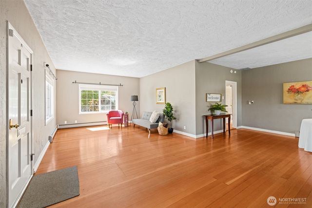 1304 S Oak St, Port Angeles, WA 98362