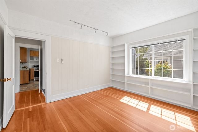 1304 S Oak St, Port Angeles, WA 98362
