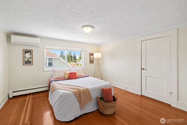 1304 S Oak St, Port Angeles, WA 98362
