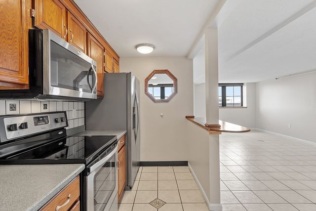 200 Market Street 619, Lowell, MA 01852
