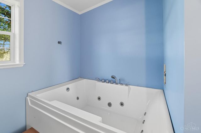 127 Locust Street, Lockland, OH 45215