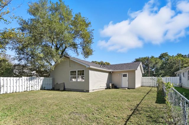 127 Locust Street, Lockland, OH 45215