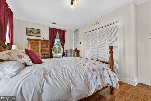 272 SKILLMAN RD, Skillman, NJ 08558