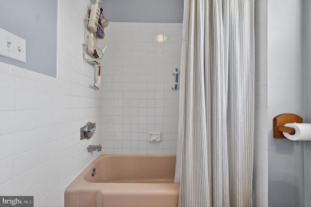 272 SKILLMAN RD, Skillman, NJ 08558