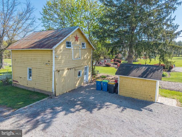 272 SKILLMAN RD, Skillman, NJ 08558