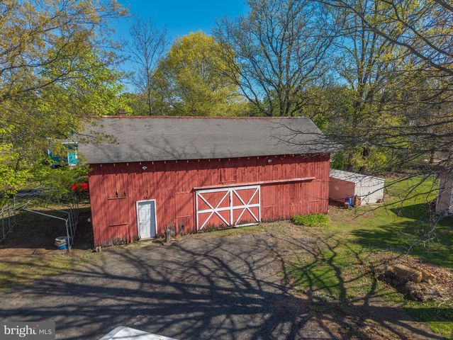 272 SKILLMAN RD, Skillman, NJ 08558