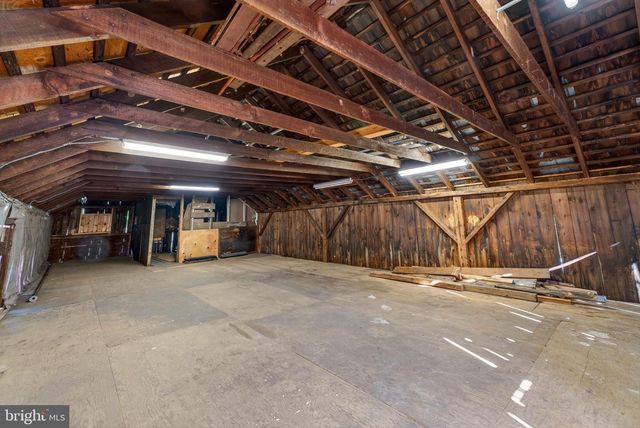 272 SKILLMAN RD, Skillman, NJ 08558