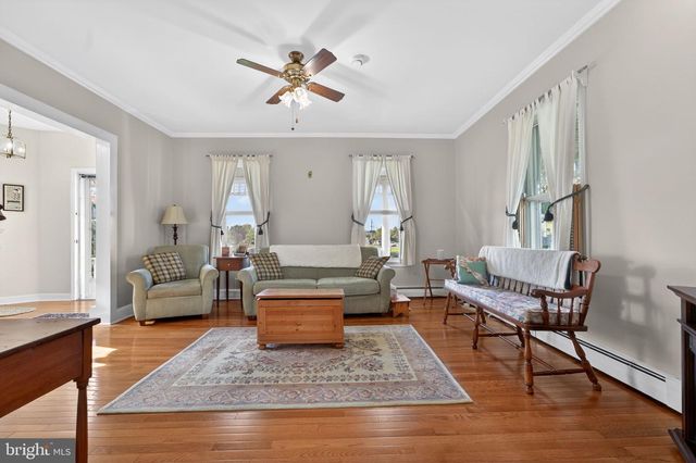 272 SKILLMAN RD, Skillman, NJ 08558