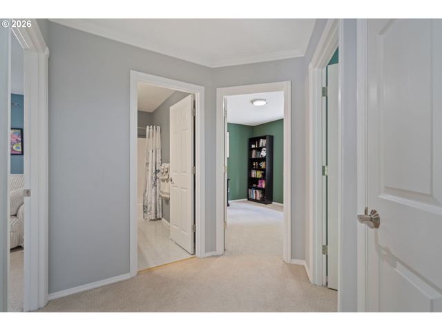 3527 COEUR D ALENE Dr, West Linn, OR 97068