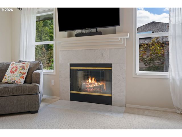 3527 COEUR D ALENE Dr, West Linn, OR 97068