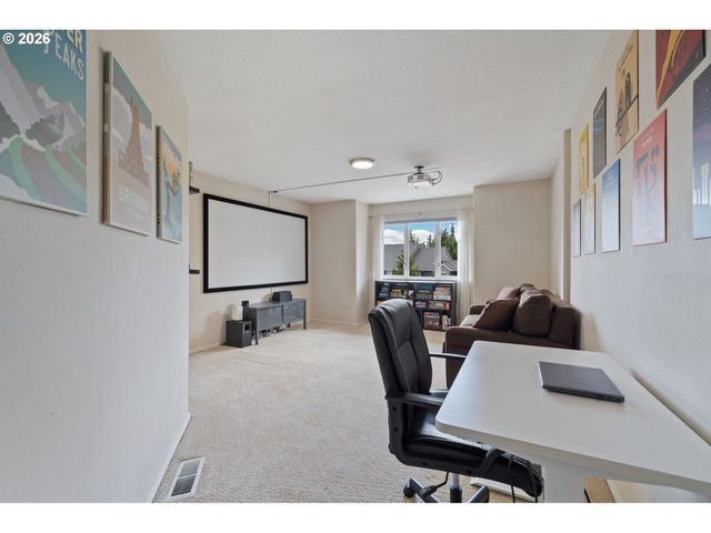 3527 COEUR D ALENE Dr, West Linn, OR 97068