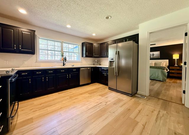 159 Three Oaks Drive, Summerville, GA 30747