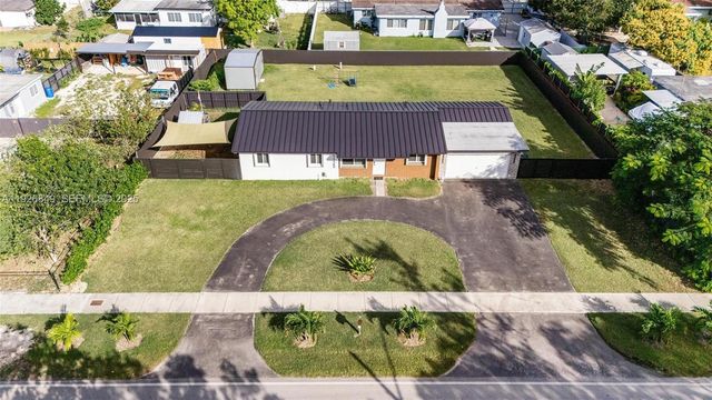 1125 NW 15th St, Homestead, FL 33030