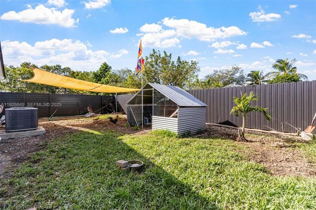 1125 NW 15th St, Homestead, FL 33030