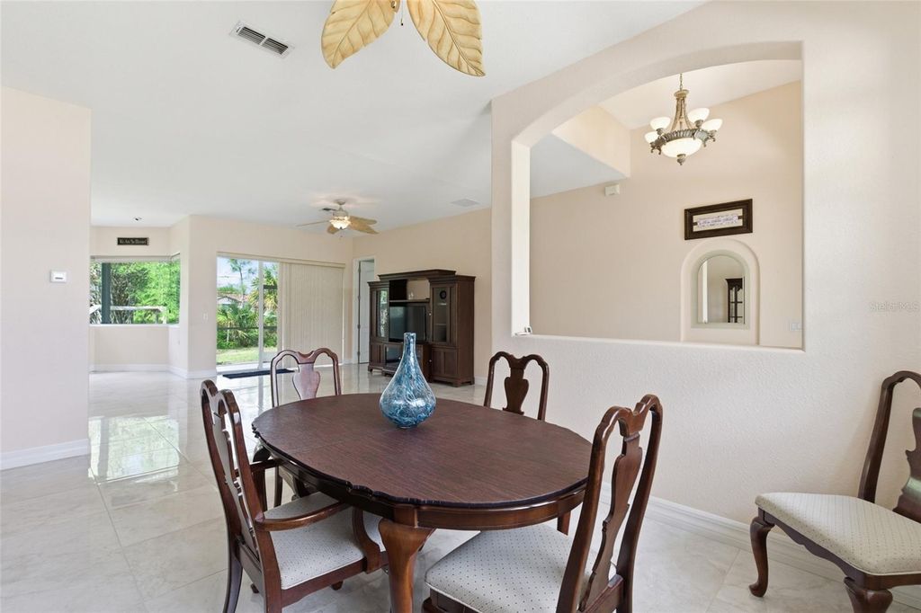 Image 22 of property listing at 5075 DELIGHT AVE, North Port, FL 34288