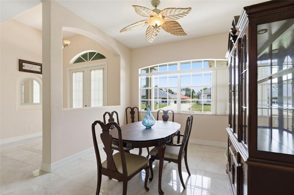 Image 23 of property listing at 5075 DELIGHT AVE, North Port, FL 34288