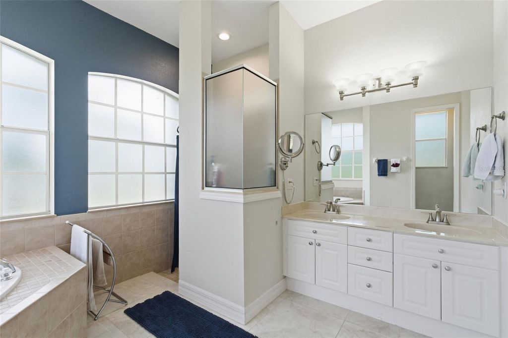 Image 28 of property listing at 5075 DELIGHT AVE, North Port, FL 34288