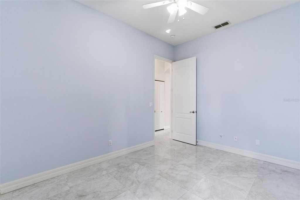 Image 34 of property listing at 5075 DELIGHT AVE, North Port, FL 34288