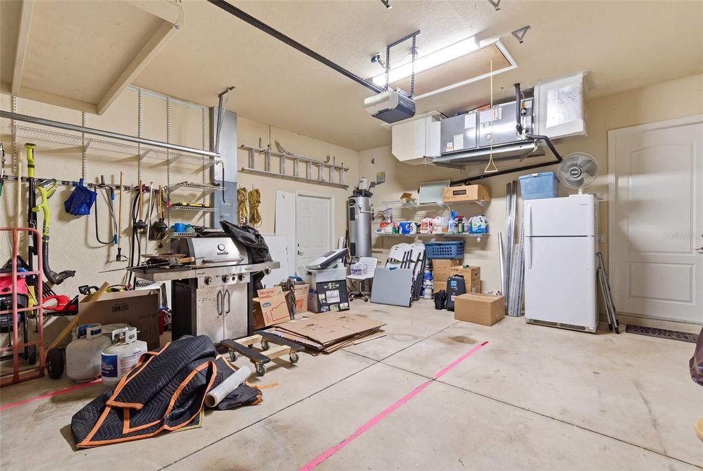 Image 40 of property listing at 5075 DELIGHT AVE, North Port, FL 34288