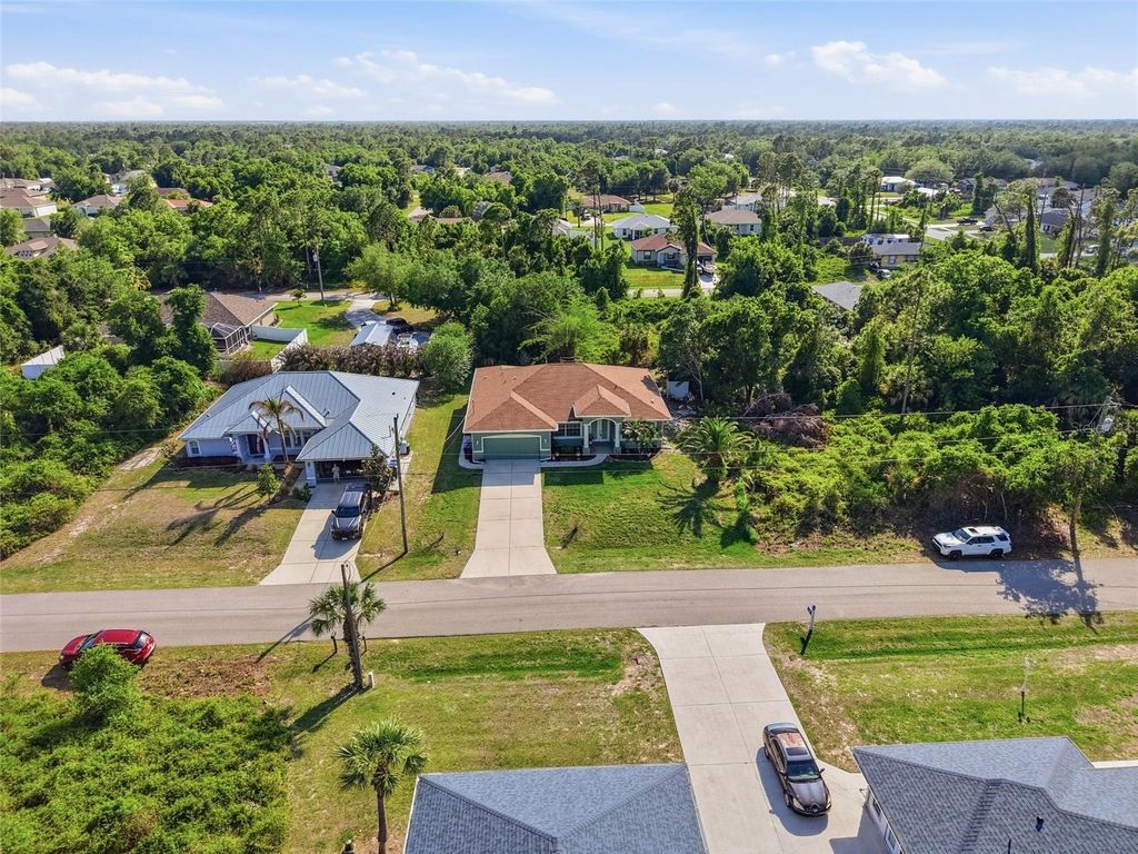 Image 64 of property listing at 5075 DELIGHT AVE, North Port, FL 34288