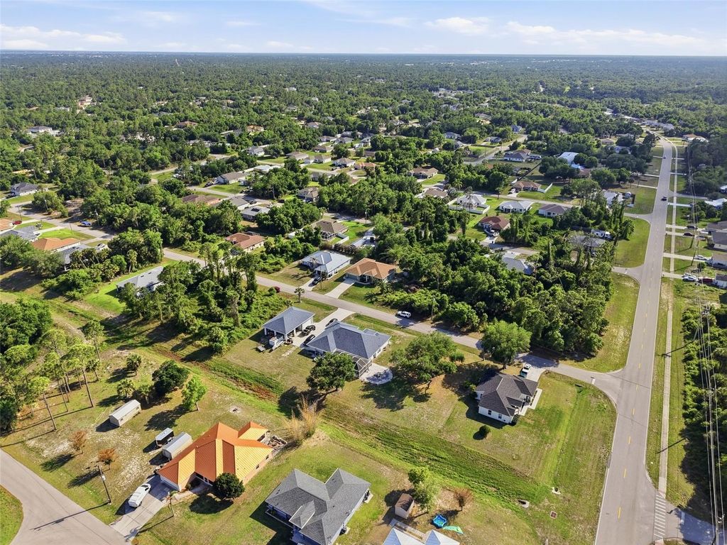 Image 70 of property listing at 5075 DELIGHT AVE, North Port, FL 34288