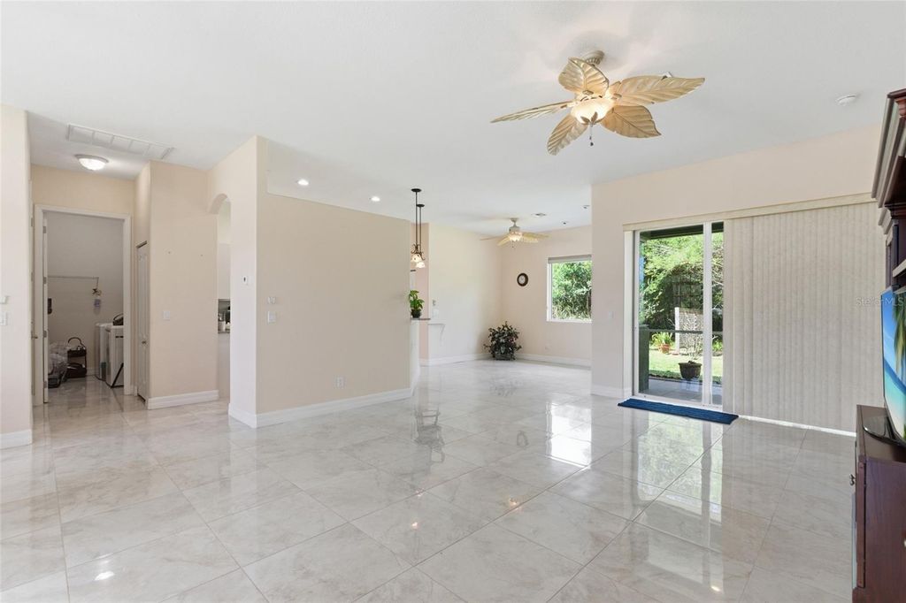 Image 8 of property listing at 5075 DELIGHT AVE, North Port, FL 34288