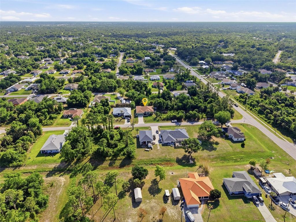 Image 72 of property listing at 5075 DELIGHT AVE, North Port, FL 34288