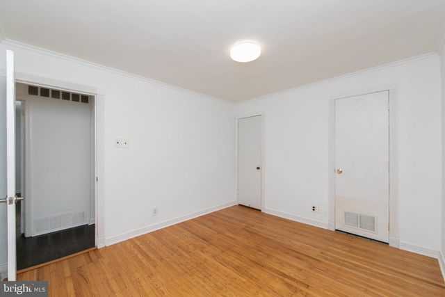 1137 LAKESHORE DR, Haddon Township, NJ 08108