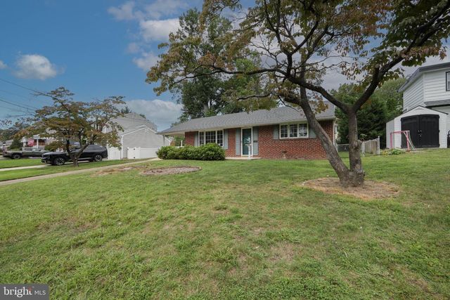 1137 LAKESHORE DR, Haddon Township, NJ 08108