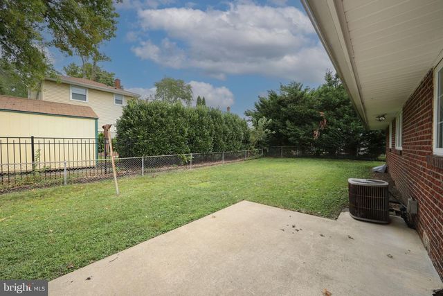1137 LAKESHORE DR, Haddon Township, NJ 08108