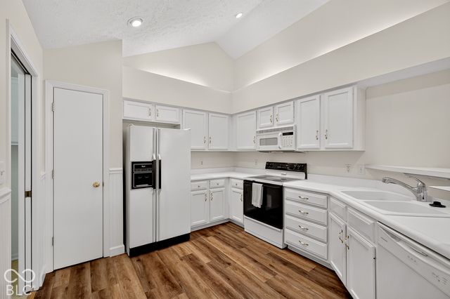 5771 Quail Crossing Drive, Indianapolis, IN 46237