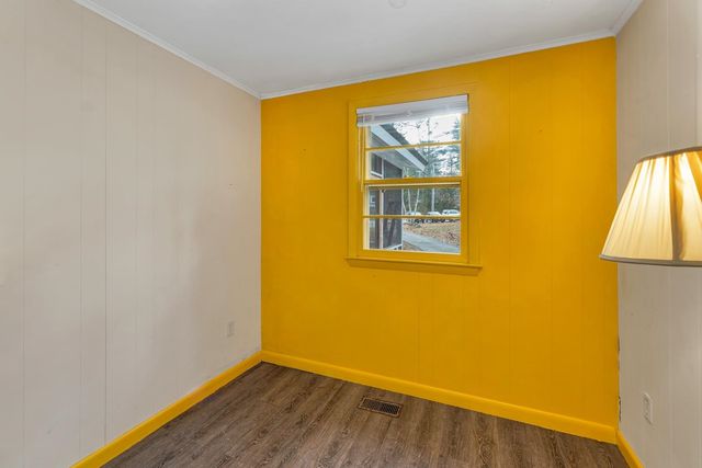 96 Dam Site Road, Barnstead, NH 03225