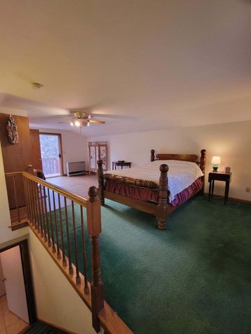 96 Dam Site Road, Barnstead, NH 03225