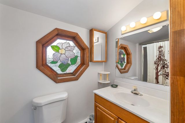 96 Dam Site Road, Barnstead, NH 03225