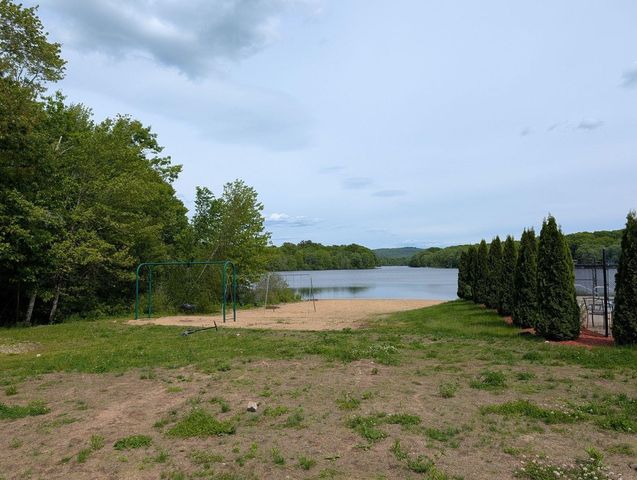 96 Dam Site Road, Barnstead, NH 03225