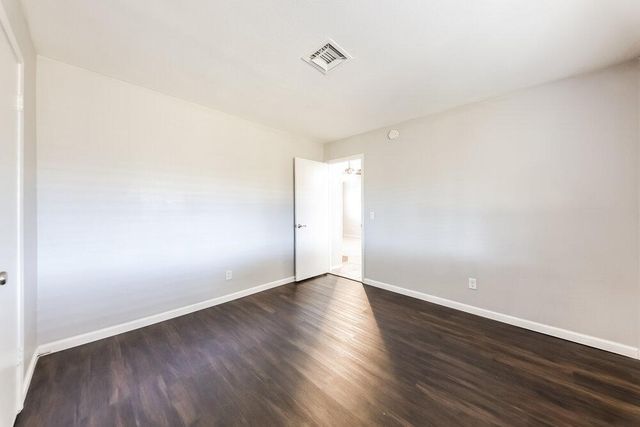 12323 N 86th Lane, Peoria, AZ 85381