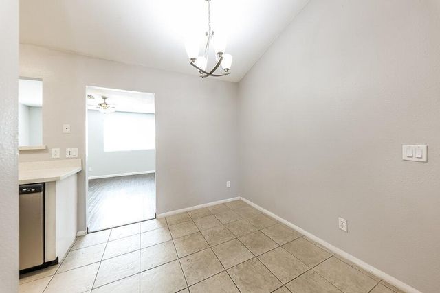 12323 N 86th Lane, Peoria, AZ 85381