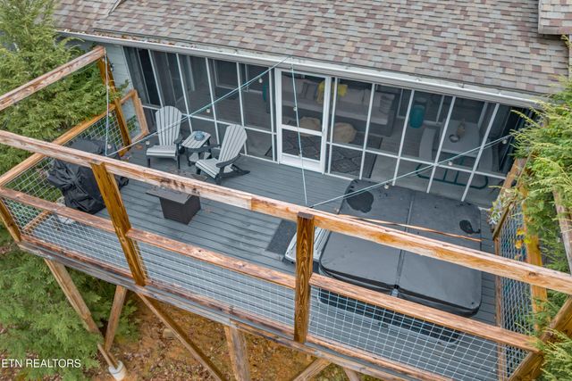 550 Sassafras Tr, Pigeon Forge, TN 37876